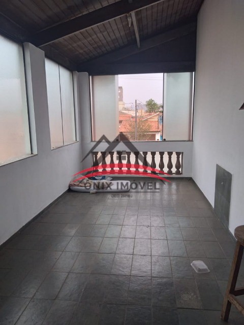 Sobrado à venda com 4 quartos, 240m² - Foto 11