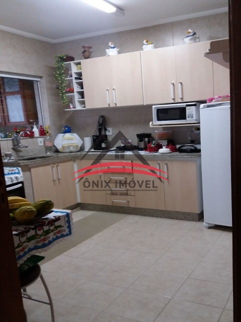 Apartamento à venda com 2 quartos, 100m² - Foto 9