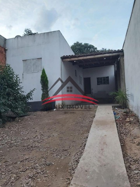 Fazenda à venda com 2 quartos, 550m² - Foto 1