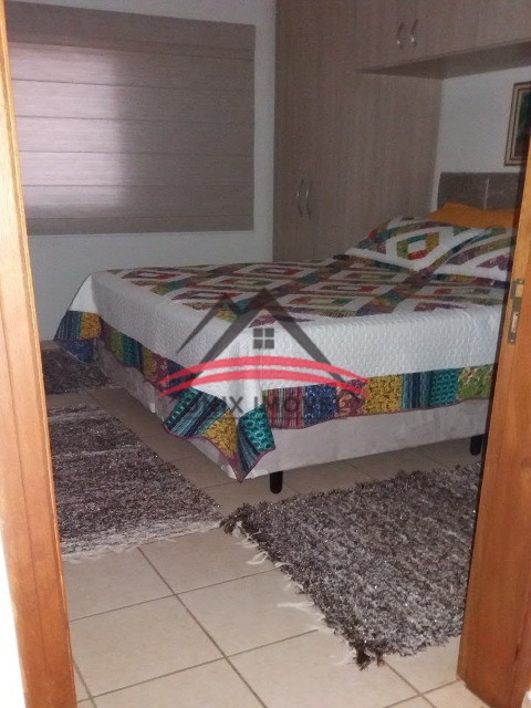 Apartamento à venda com 2 quartos, 100m² - Foto 2