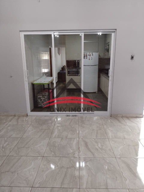 Casa à venda com 2 quartos, 150m² - Foto 19