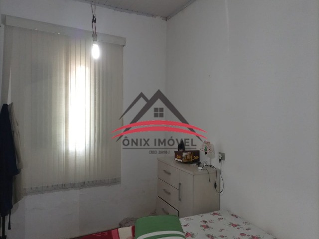 Casa à venda com 2 quartos, 100m² - Foto 9