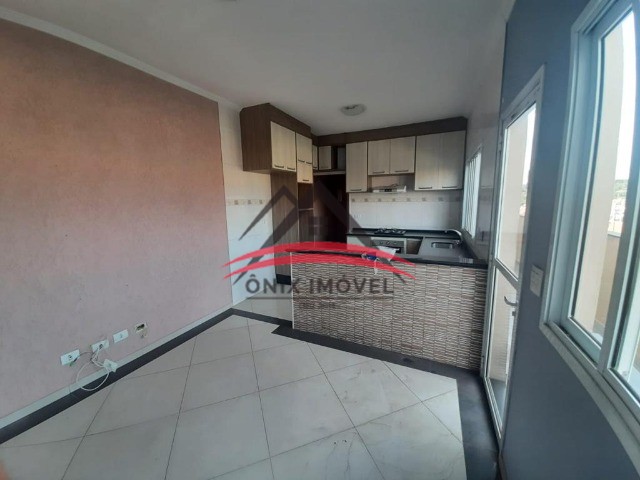 Casa à venda com 3 quartos, 125m² - Foto 2