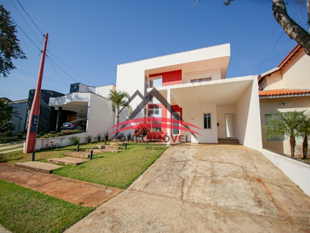 Casa de Condomínio à venda com 3 quartos, 250m² - Foto 2