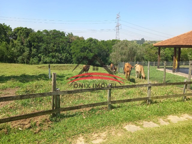 Chácara à venda com 3 quartos, 400m² - Foto 26