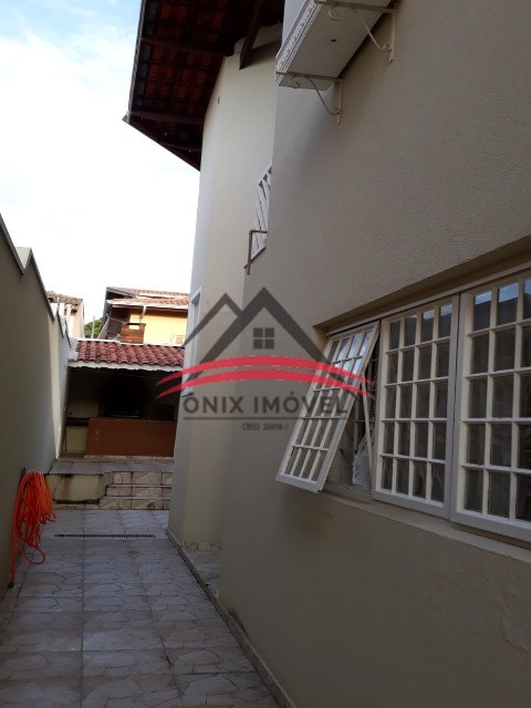 Sobrado à venda com 4 quartos, 230m² - Foto 6