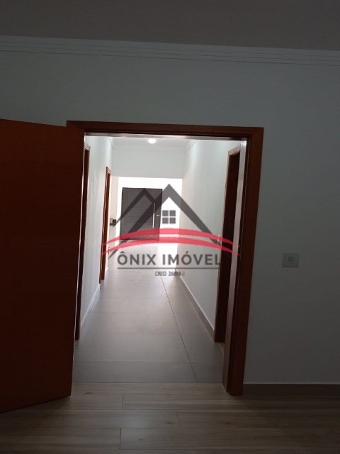 Casa à venda com 3 quartos, 136m² - Foto 7