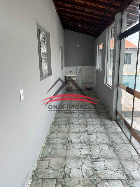 Casa à venda com 2 quartos, 360m² - Foto 13