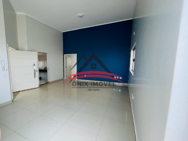 Casa à venda com 2 quartos, 250m² - Foto 4