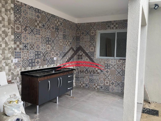 Casa à venda com 3 quartos, 120m² - Foto 2