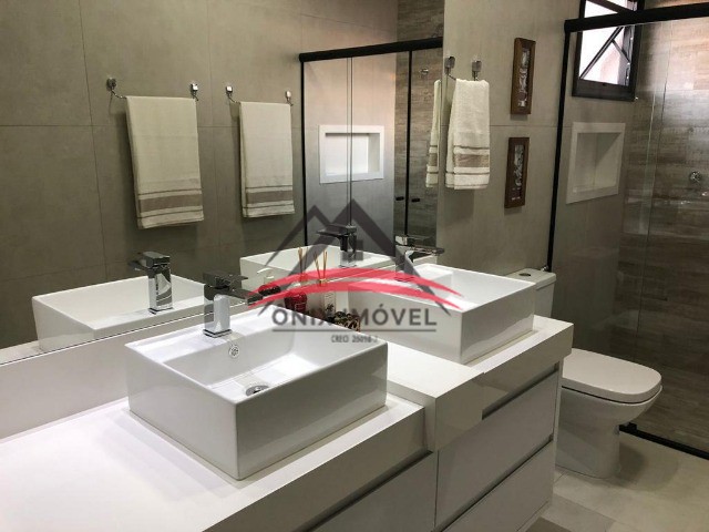 Casa à venda com 3 quartos, 300m² - Foto 14