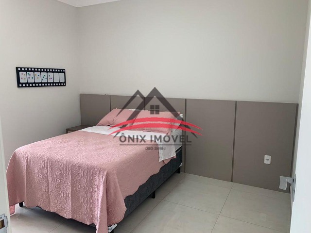 Casa à venda com 3 quartos, 300m² - Foto 15