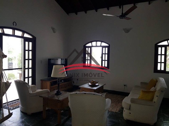 Fazenda à venda e aluguel com 4 quartos, 2112m² - Foto 8