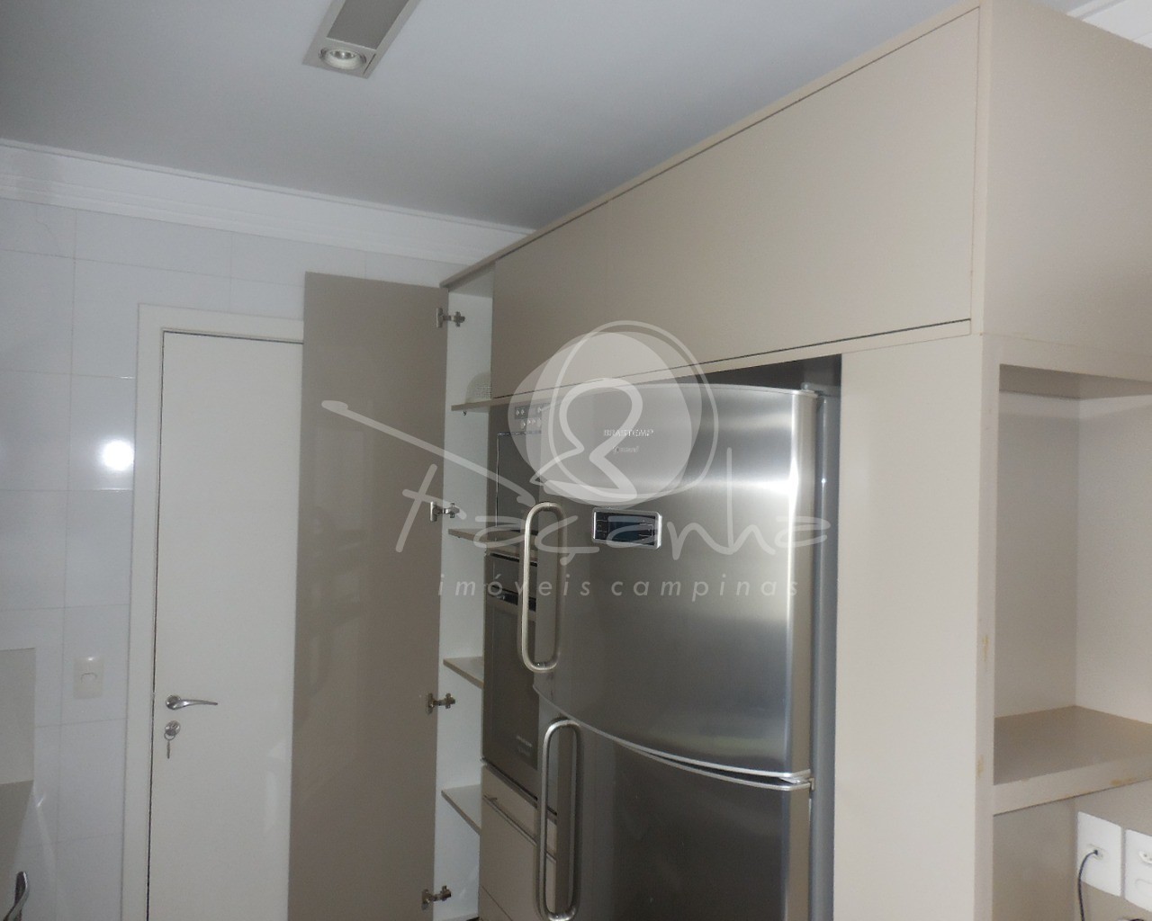 Apartamento à venda com 3 quartos, 101m² - Foto 11