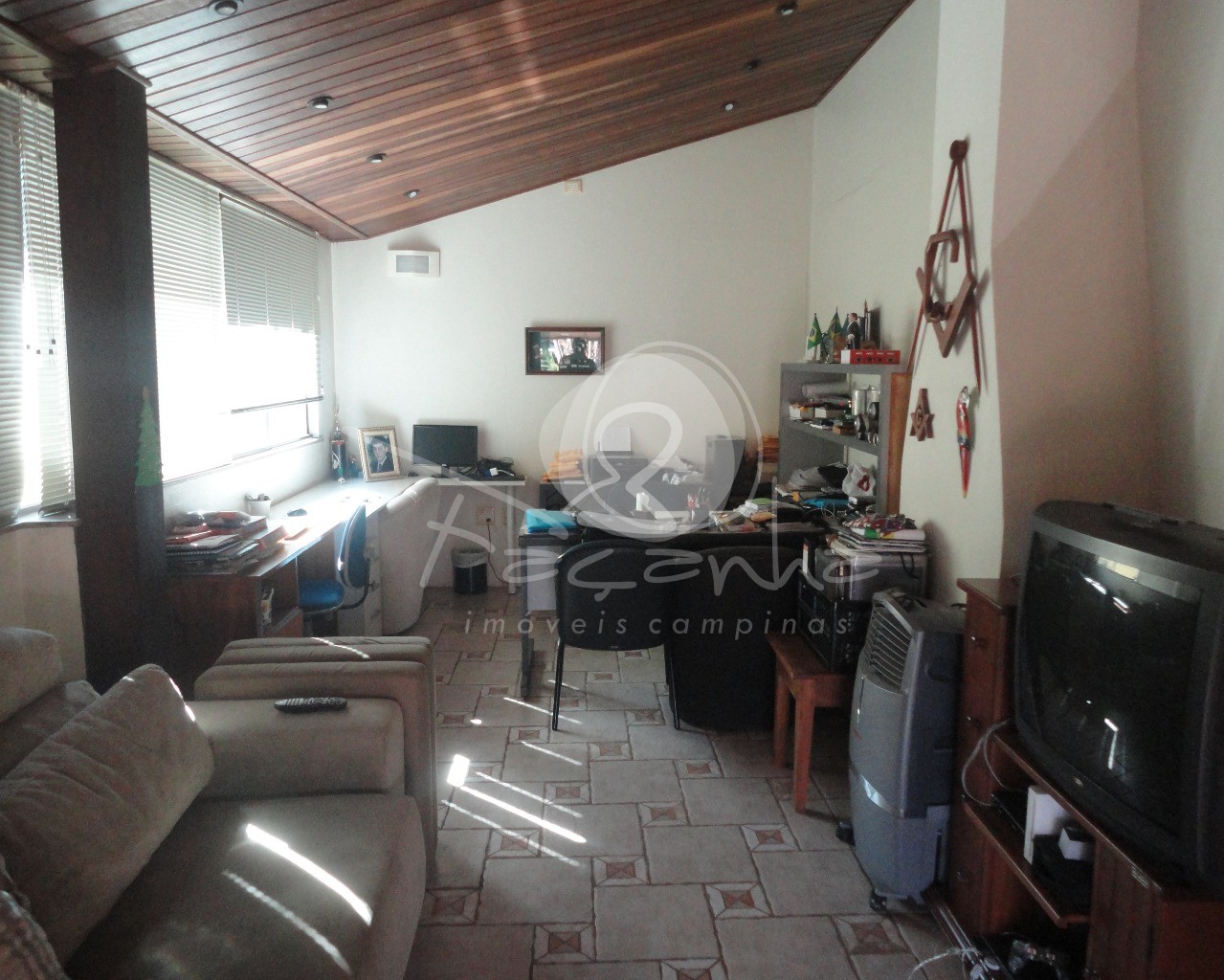 Casa de Condomínio à venda com 3 quartos, 350m² - Foto 6