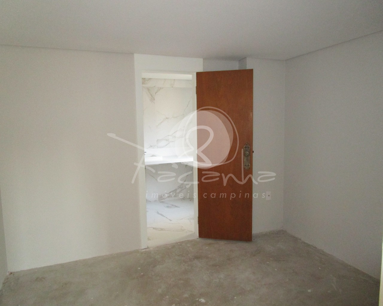 Apartamento à venda com 3 quartos, 230m² - Foto 13