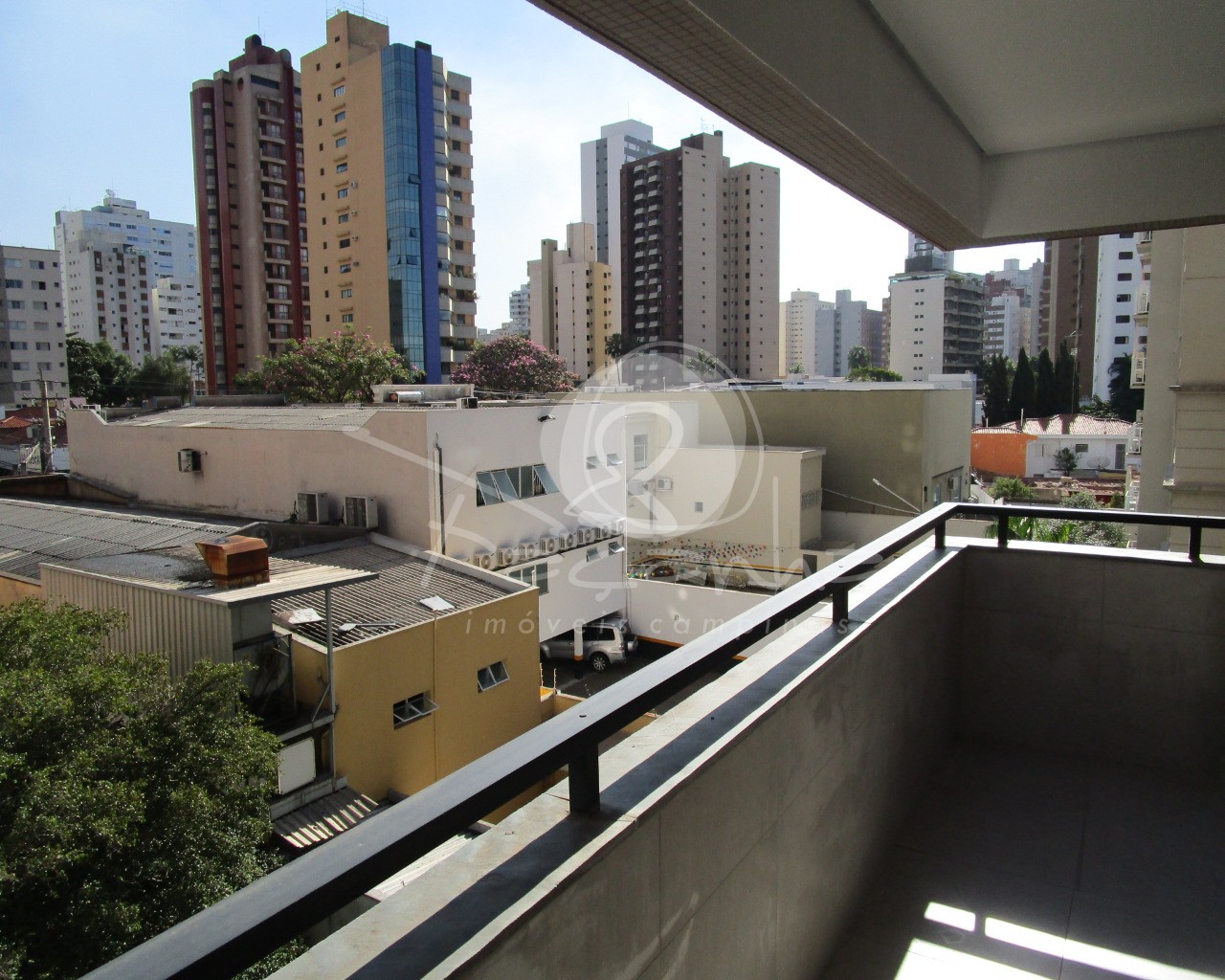 Apartamento à venda com 3 quartos, 230m² - Foto 12