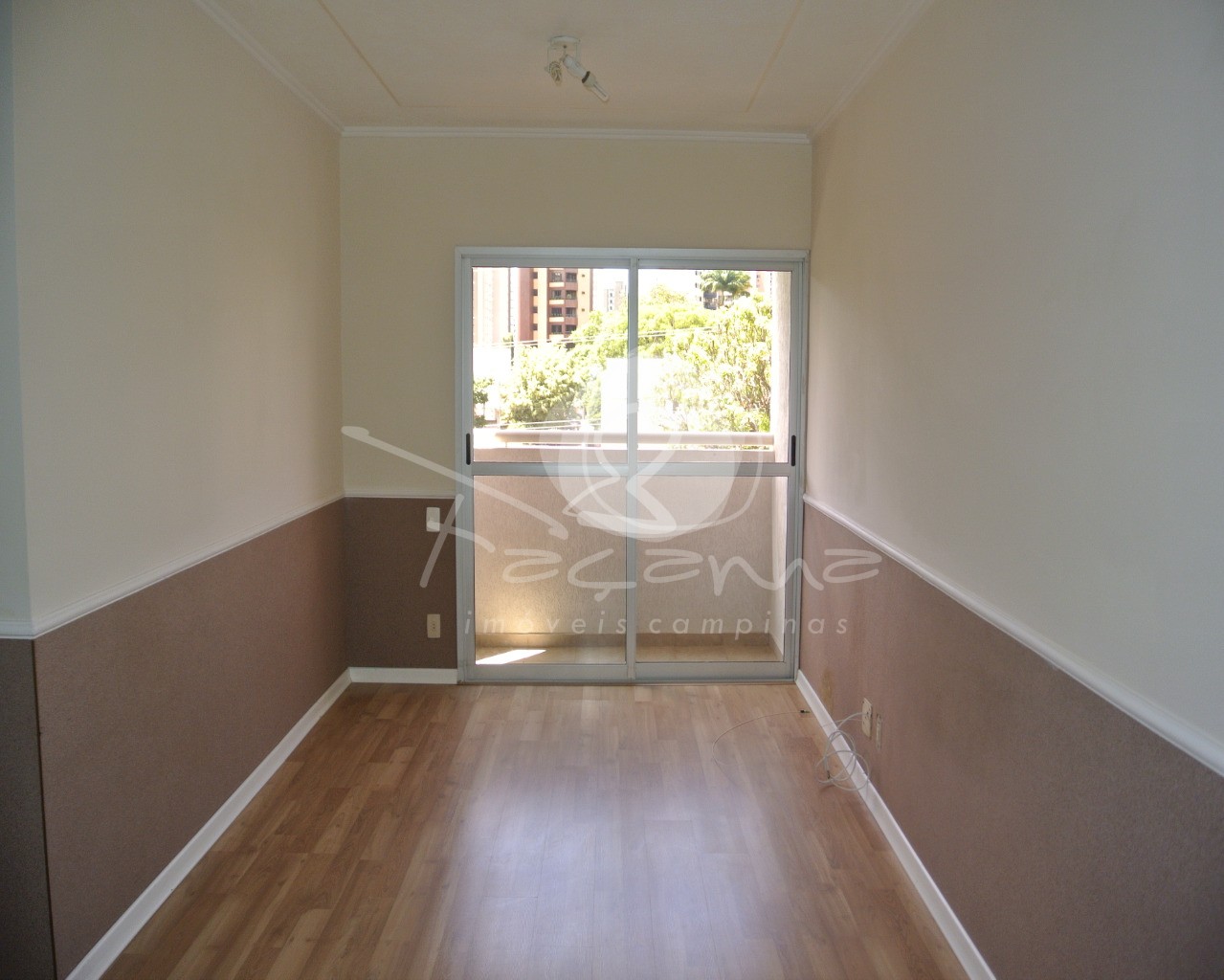 Apartamento à venda com 2 quartos, 67m² - Foto 3