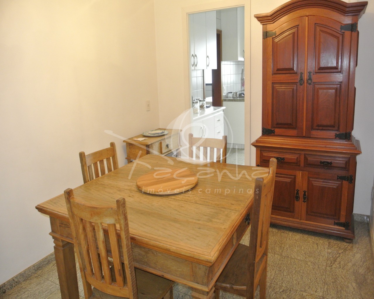 Apartamento à venda com 4 quartos, 238m² - Foto 11