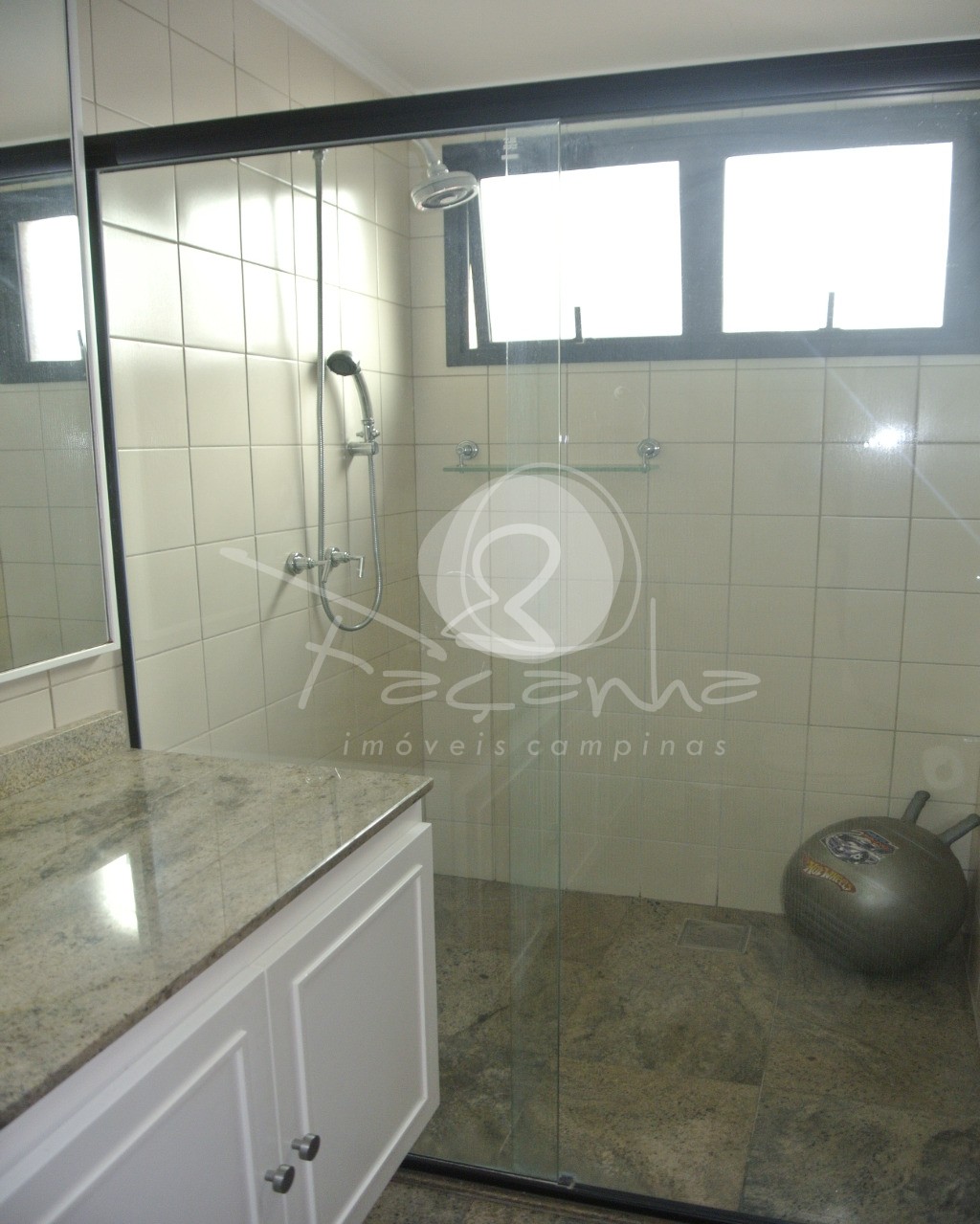 Apartamento à venda com 4 quartos, 238m² - Foto 20