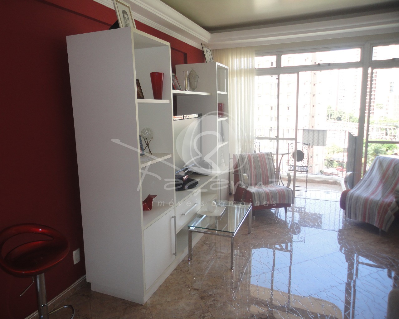 Apartamento à venda com 3 quartos, 110m² - Foto 3