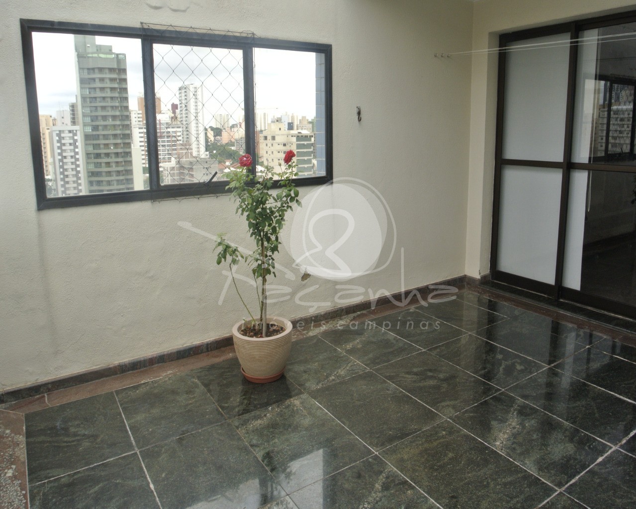 Cobertura à venda com 3 quartos, 220m² - Foto 13