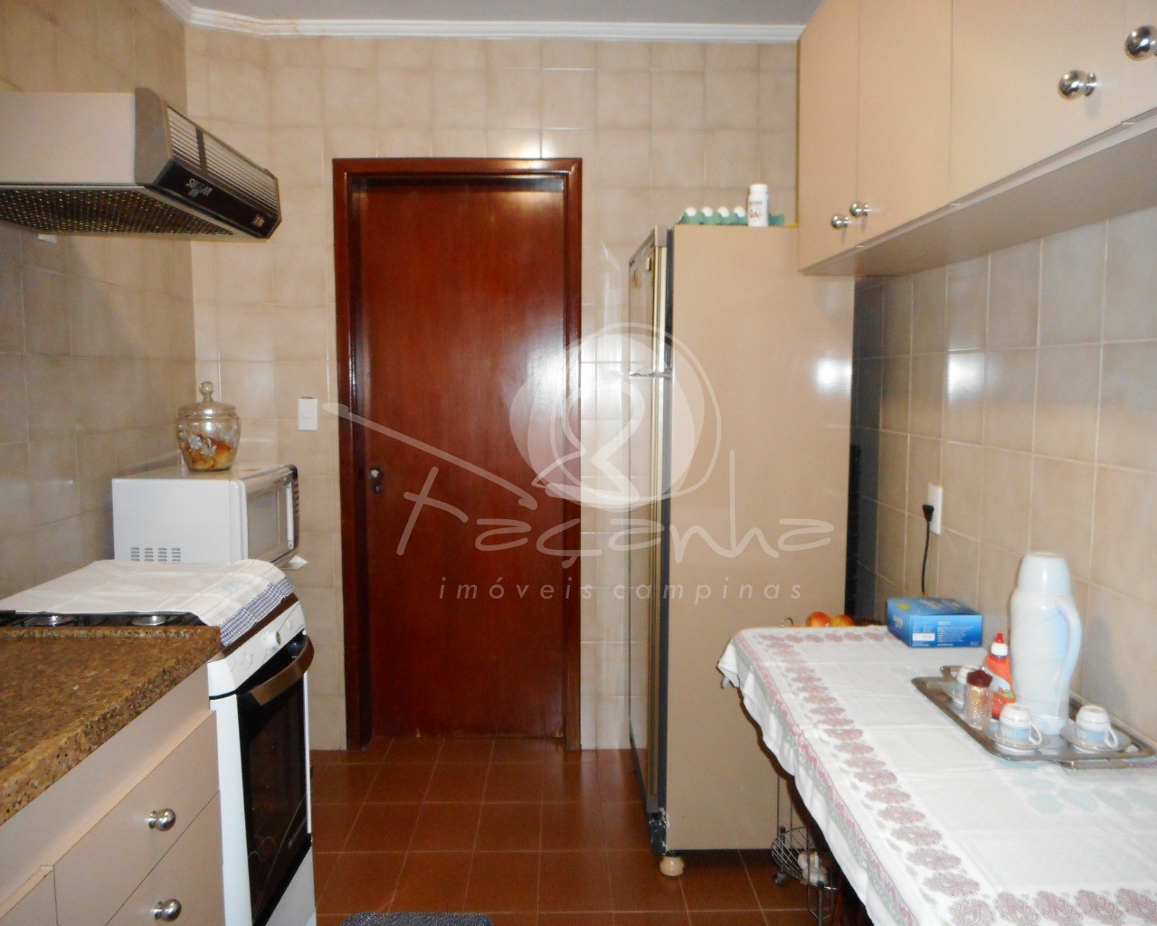 Apartamento à venda com 3 quartos, 95m² - Foto 18