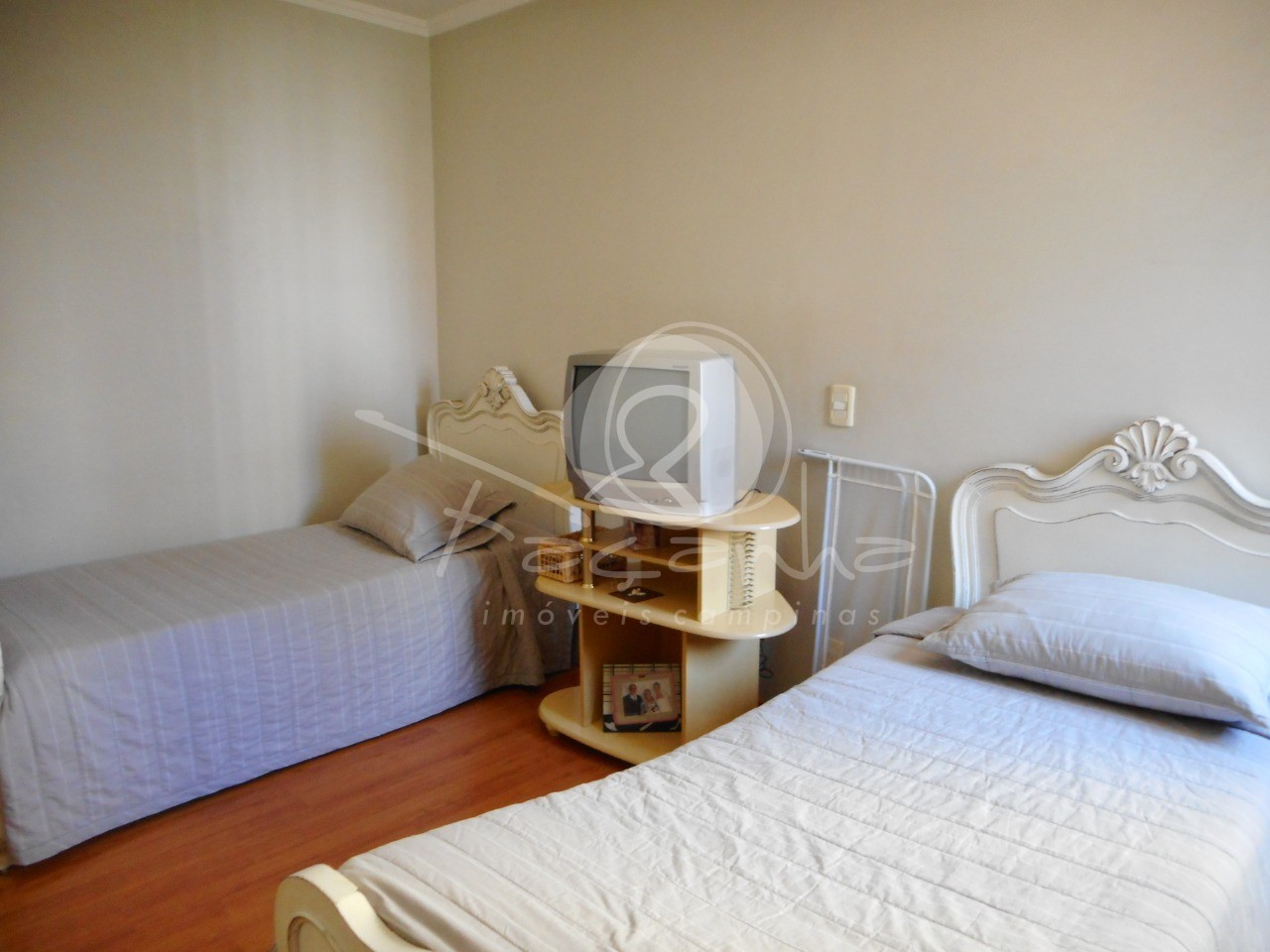 Apartamento à venda com 4 quartos, 216m² - Foto 22