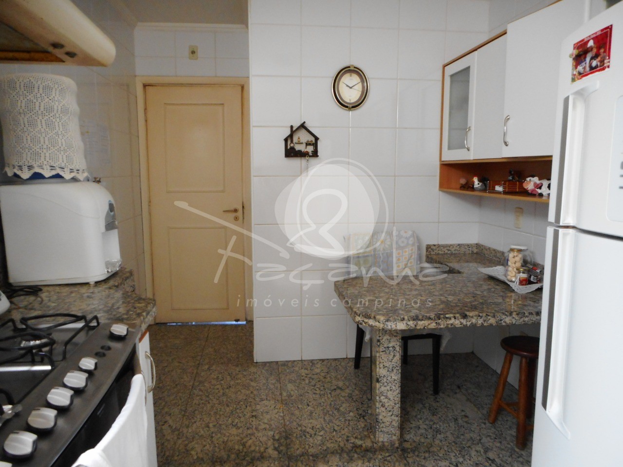 Apartamento à venda com 4 quartos, 216m² - Foto 31