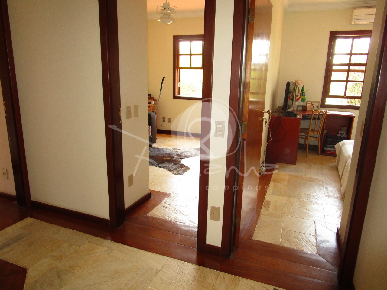 Casa de Condomínio à venda com 4 quartos, 374m² - Foto 20