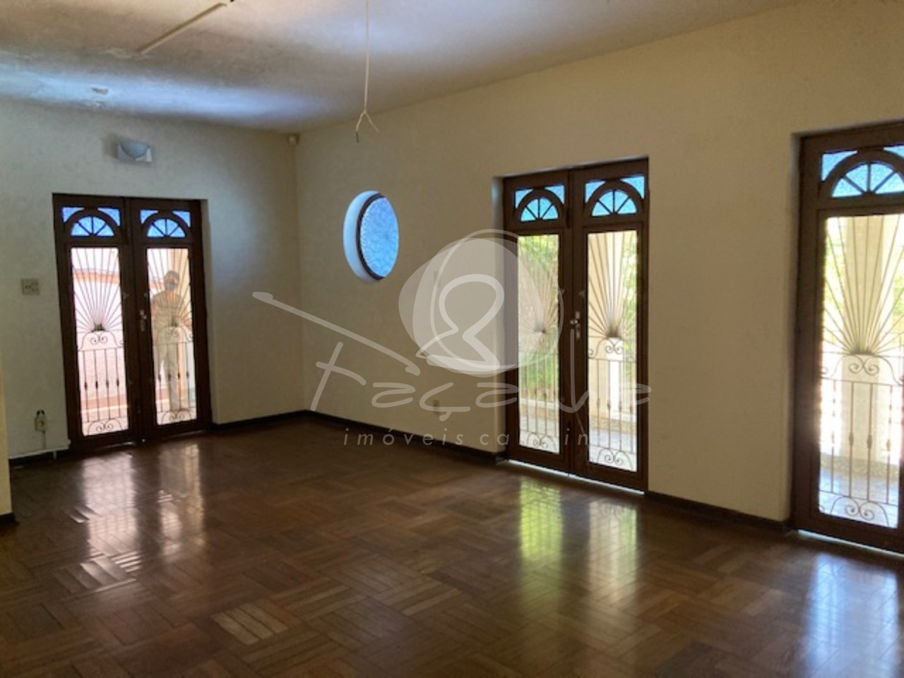 Casa à venda com 3 quartos, 254m² - Foto 14