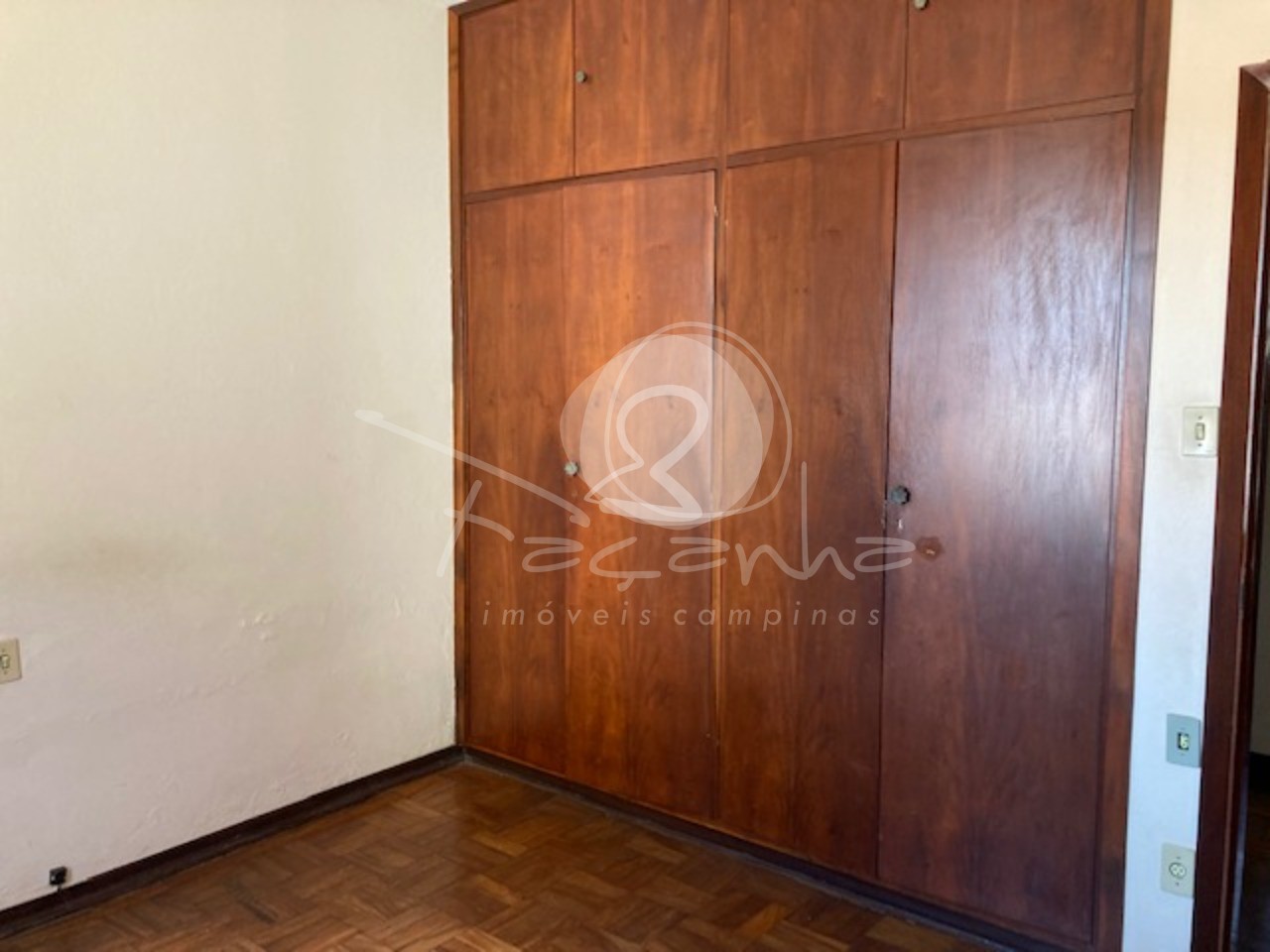 Casa à venda com 3 quartos, 254m² - Foto 24