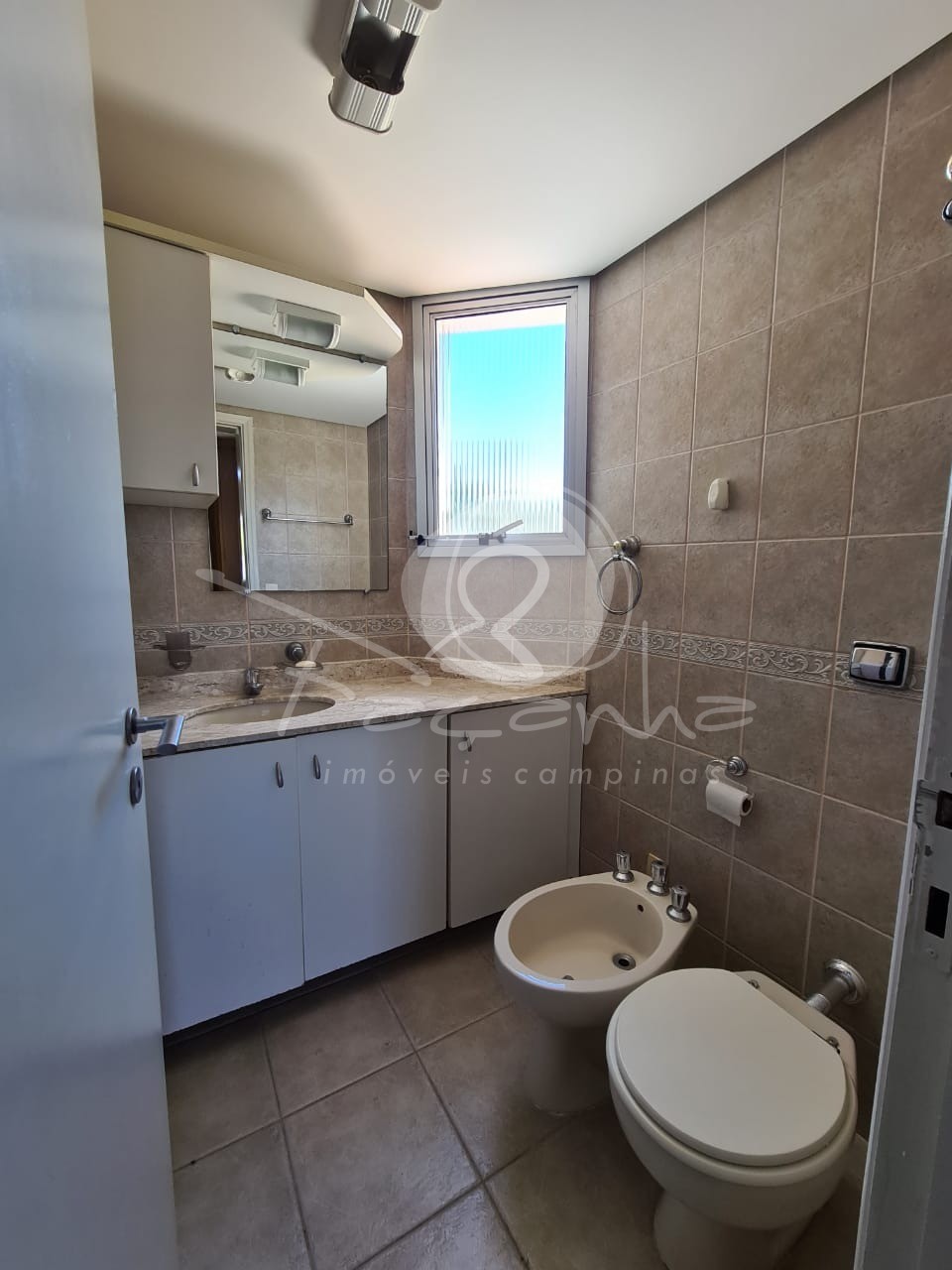 Apartamento à venda com 2 quartos, 67m² - Foto 9