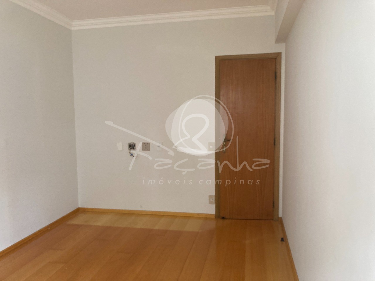 Apartamento à venda com 4 quartos, 160m² - Foto 8