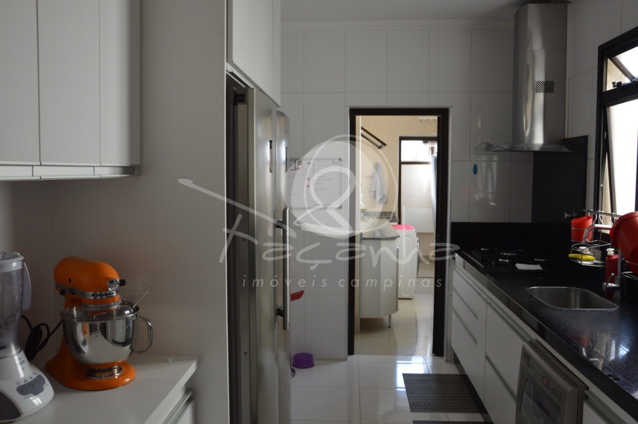 Apartamento à venda com 3 quartos, 105m² - Foto 9