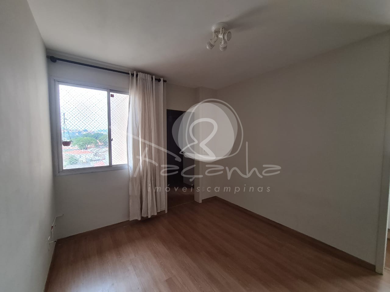 Apartamento à venda com 1 quarto, 48m² - Foto 2