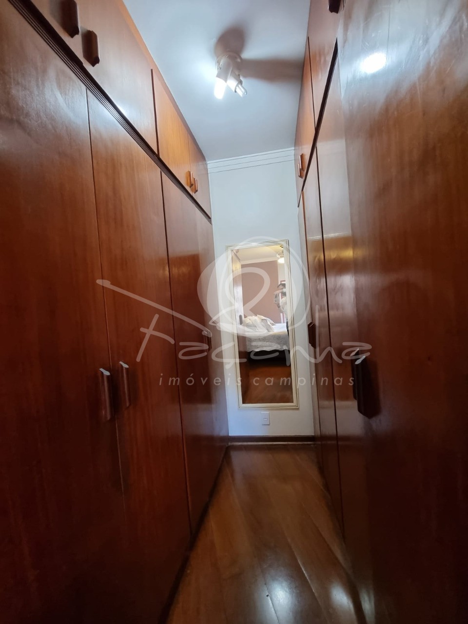 Apartamento à venda com 4 quartos, 145m² - Foto 9