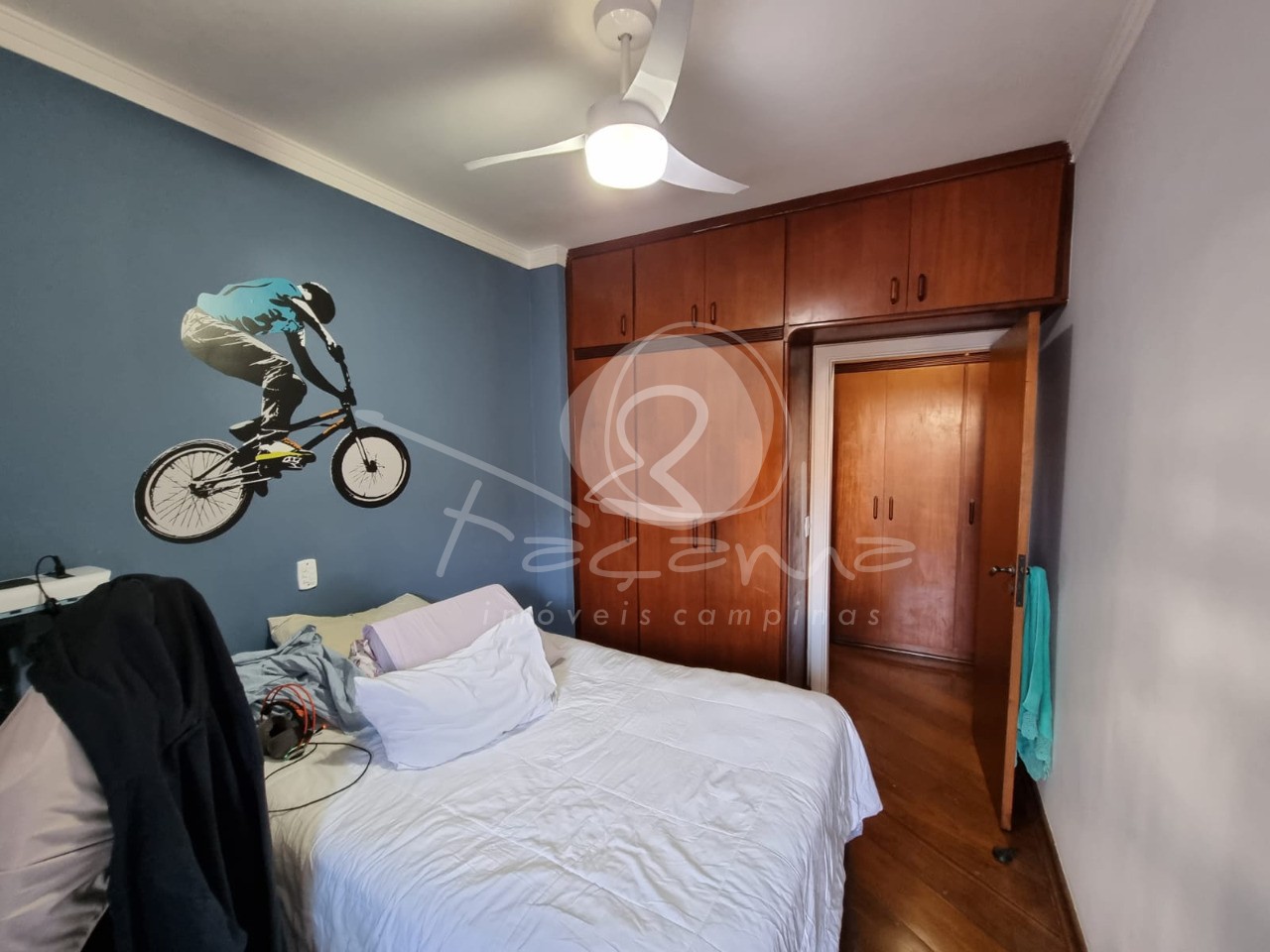 Apartamento à venda com 4 quartos, 145m² - Foto 17