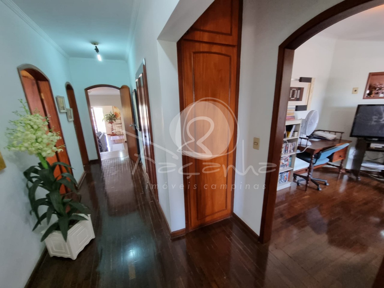 Apartamento à venda com 4 quartos, 263m² - Foto 10