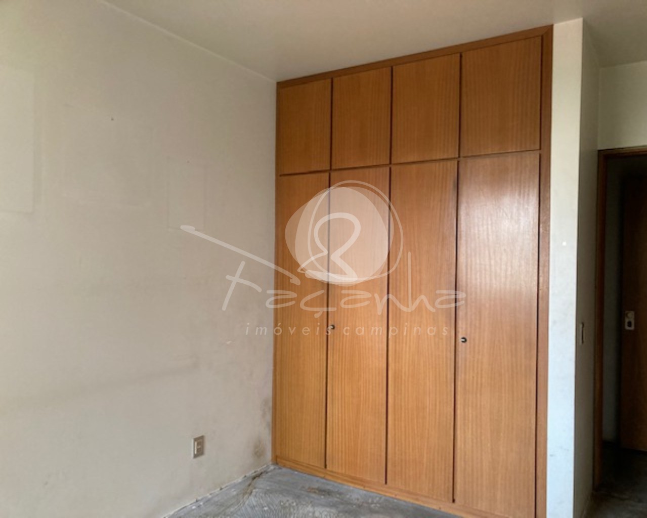 Apartamento à venda com 3 quartos, 208m² - Foto 11