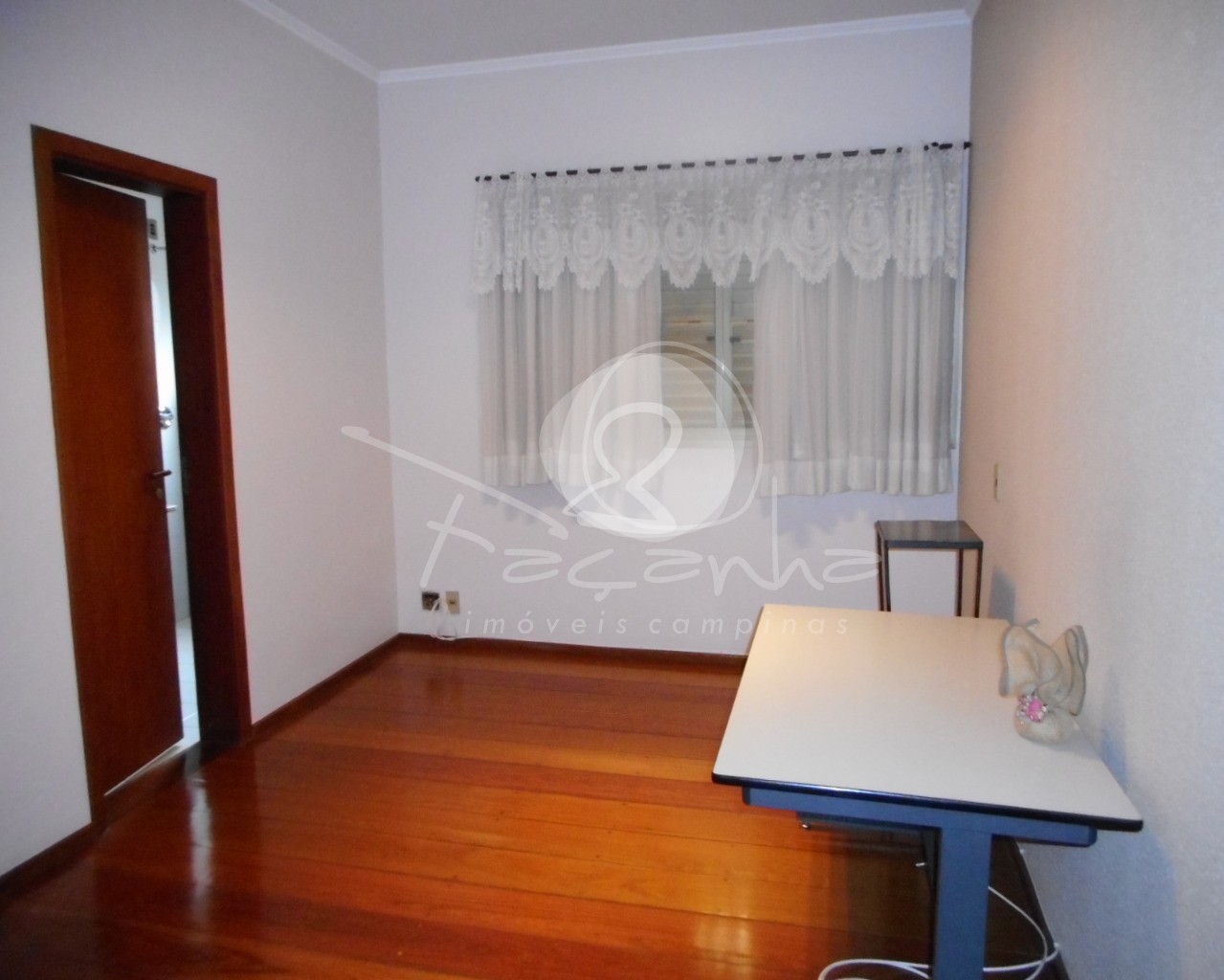 Apartamento à venda com 4 quartos, 330m² - Foto 11