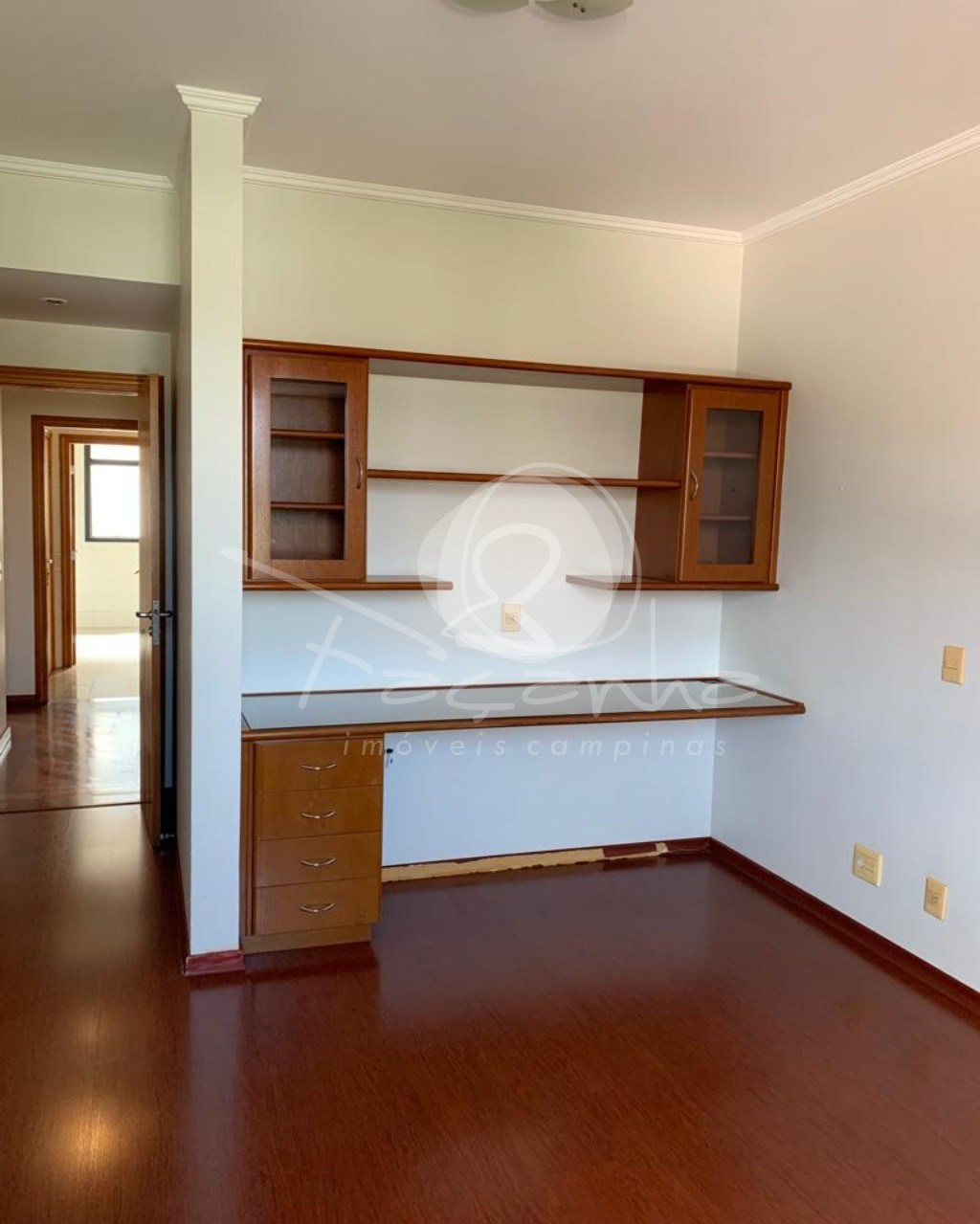 Apartamento à venda com 4 quartos, 235m² - Foto 9