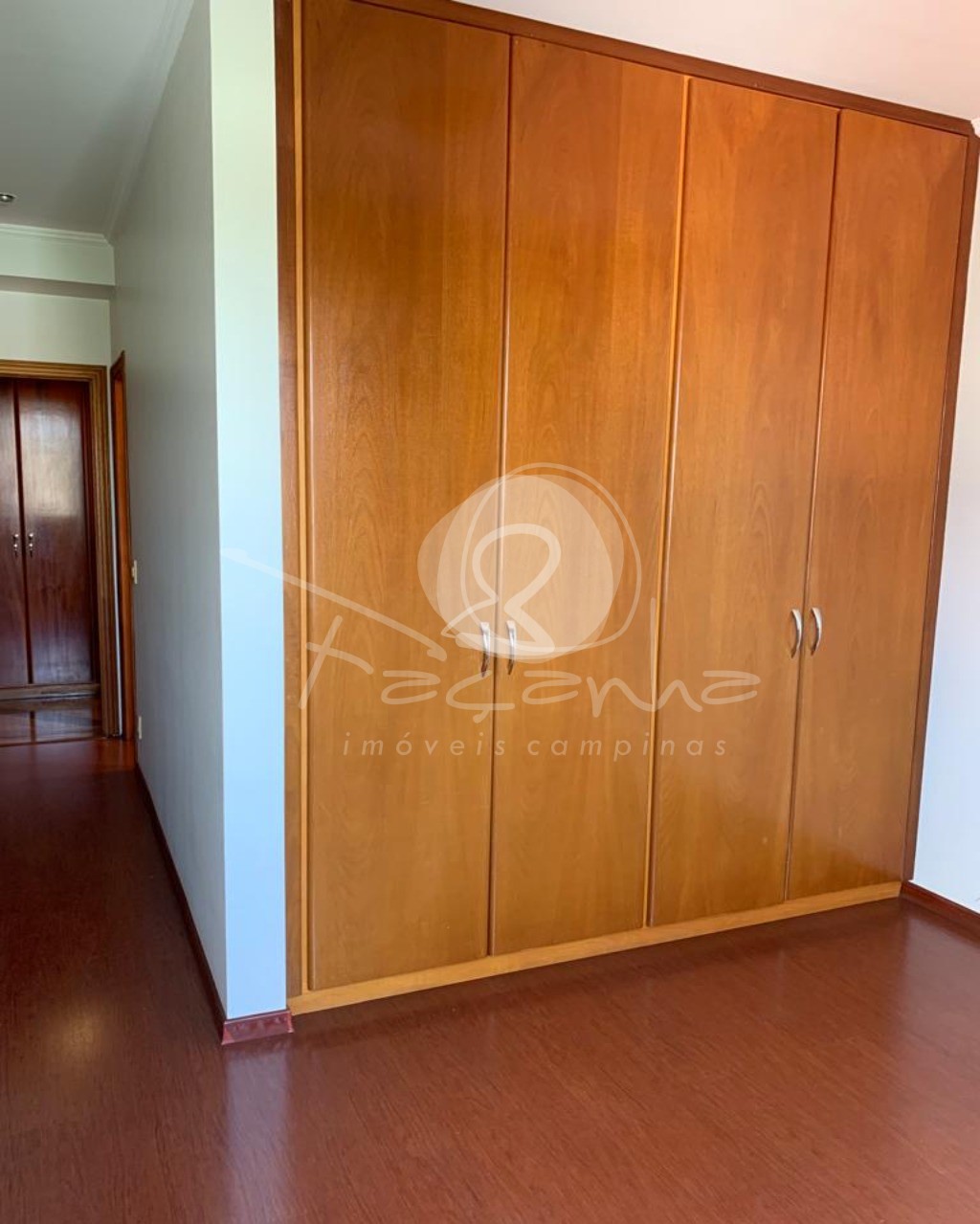 Apartamento à venda com 4 quartos, 235m² - Foto 14