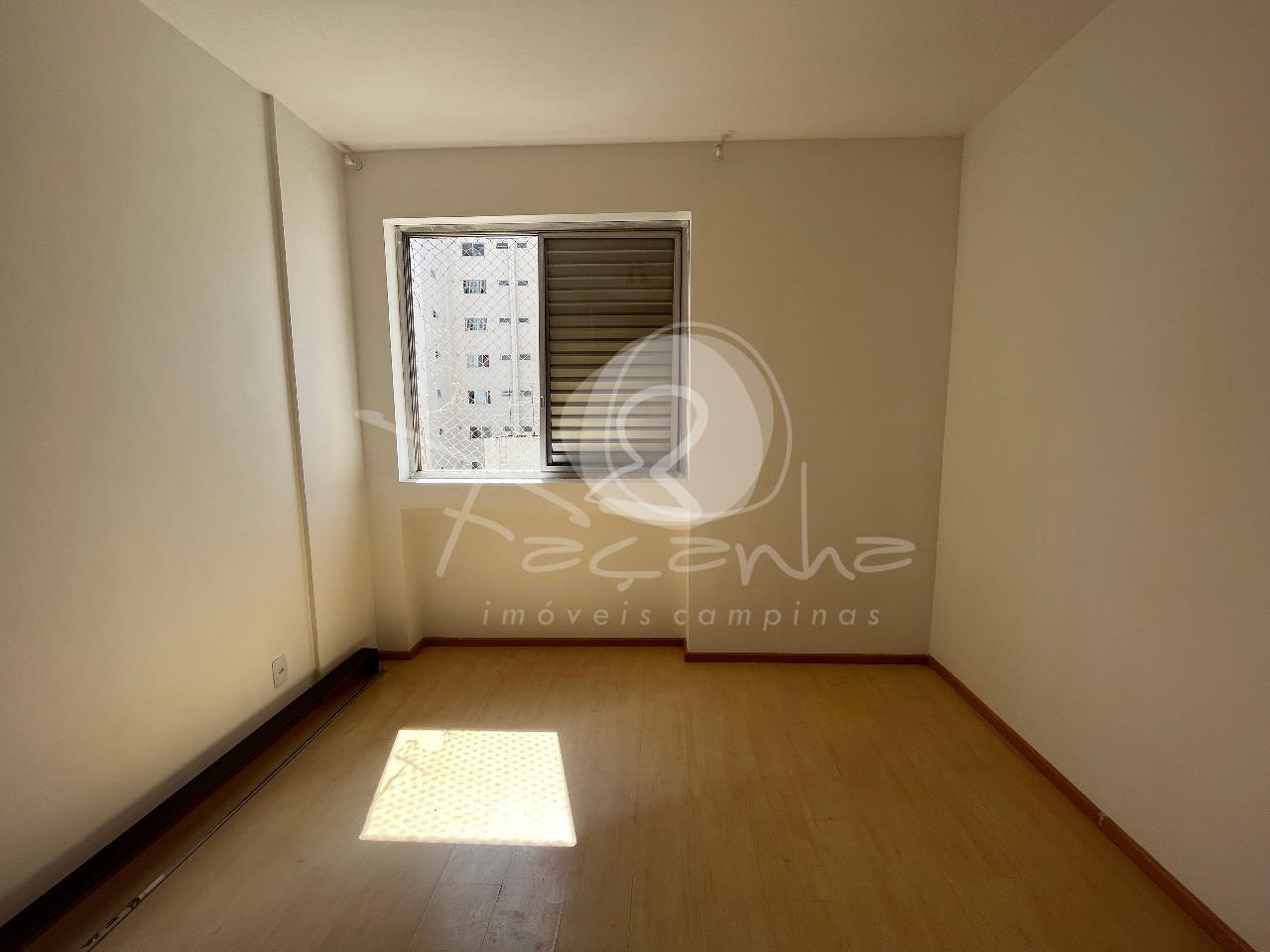 Apartamento à venda com 3 quartos, 105m² - Foto 6