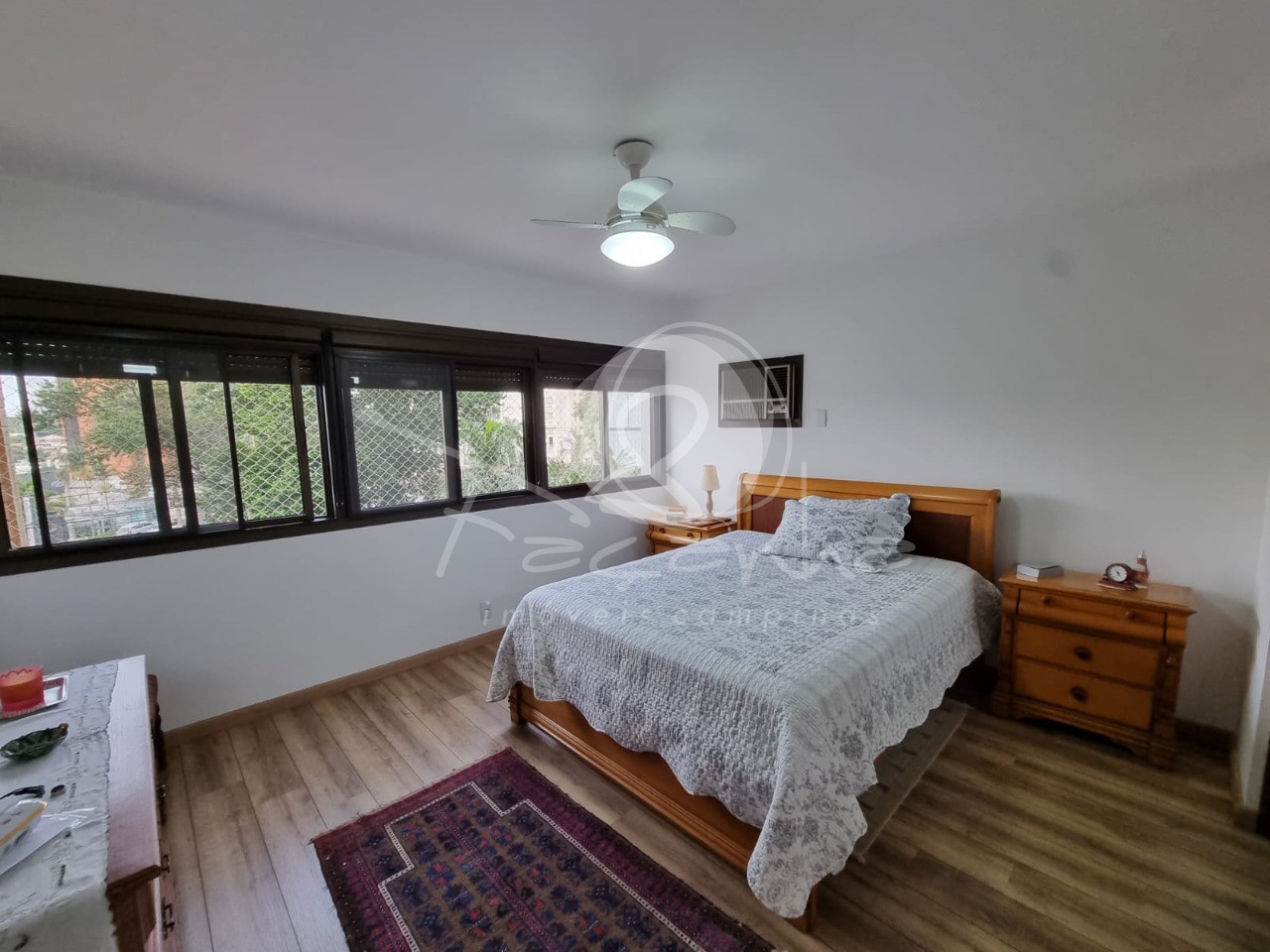 Apartamento à venda com 4 quartos, 237m² - Foto 11