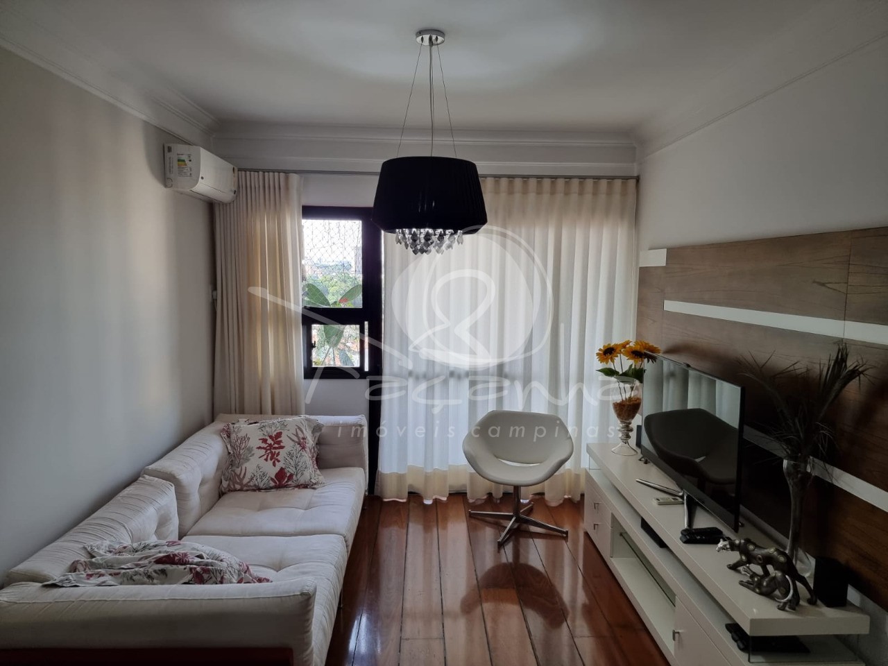 Apartamento à venda com 2 quartos, 98m² - Foto 2