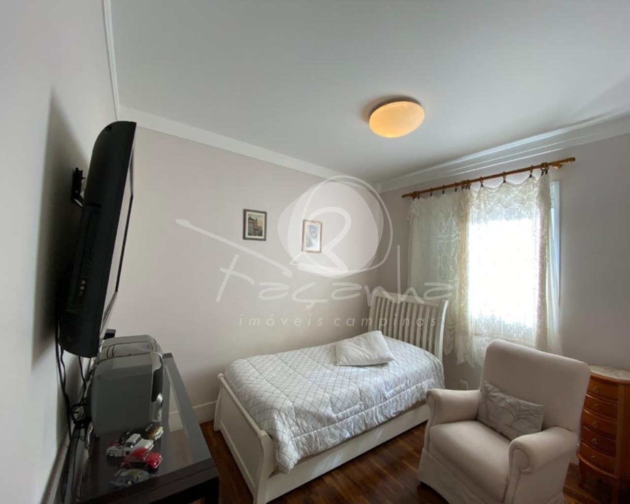 Apartamento à venda com 3 quartos, 134m² - Foto 12