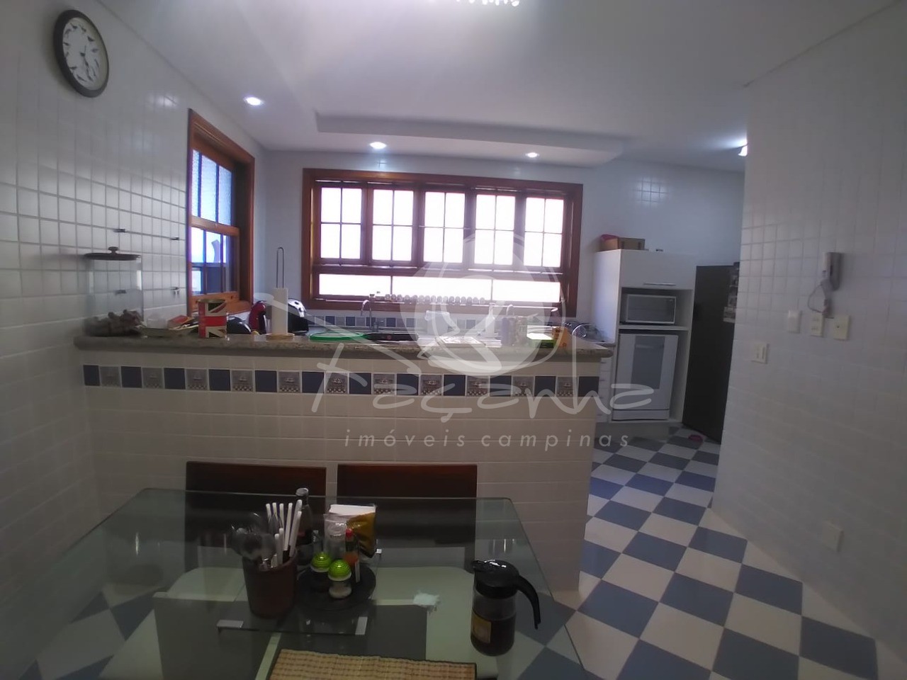 Casa de Condomínio à venda com 4 quartos, 380m² - Foto 28