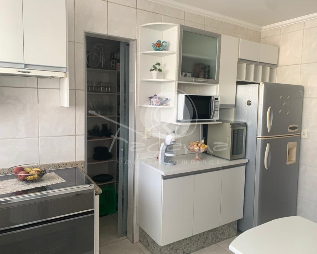 Apartamento à venda com 3 quartos, 150m² - Foto 16