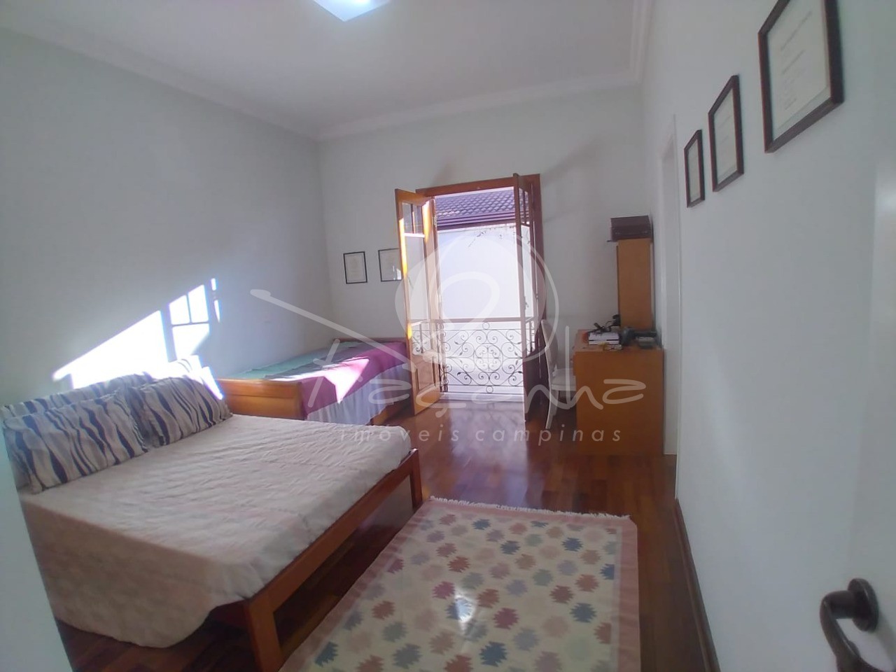 Casa de Condomínio à venda com 4 quartos, 380m² - Foto 18